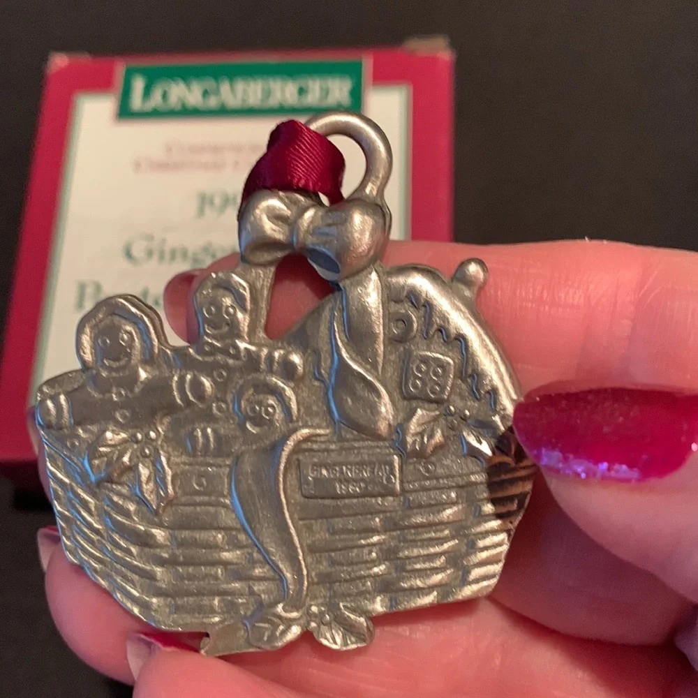 Longaberger 1990 Gingerbread Pewter Ornament with box